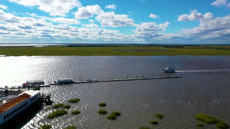 Shrimping-boat-cruising-off-of-Jekyll-Island