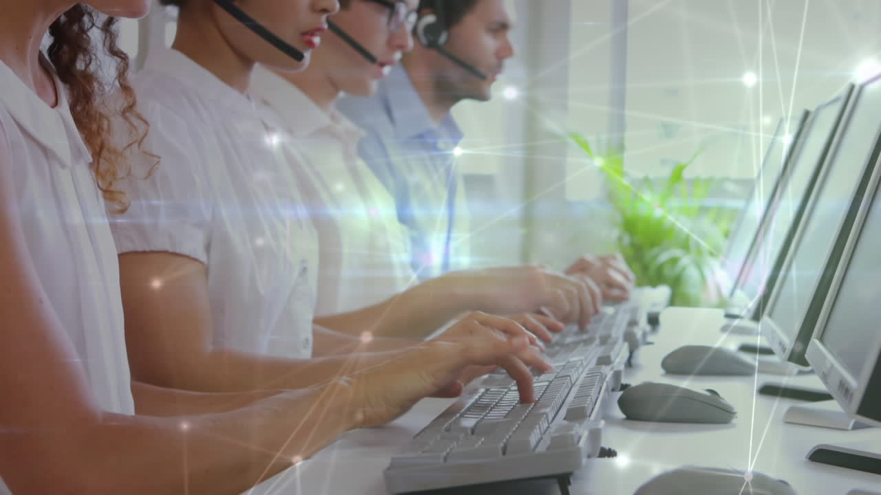 전화 헤드 ⁇ 을 착용 한 사업가 들 을 통한 연결 네트워크 의 애니메이션