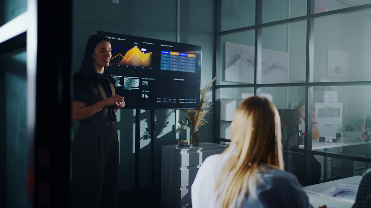 presentación de negocios en la oficina moderna