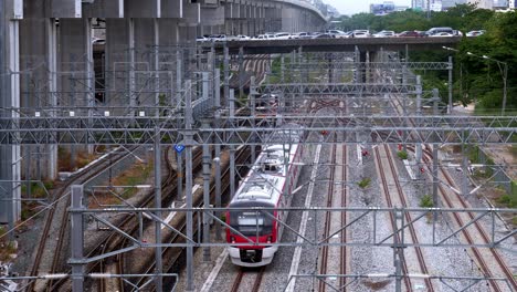 Train-resting-in-terminal-tracks-switching-railways