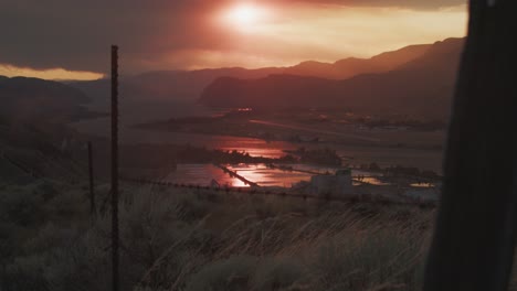 Smokey-sunset-with-a-barbed-wire-fence