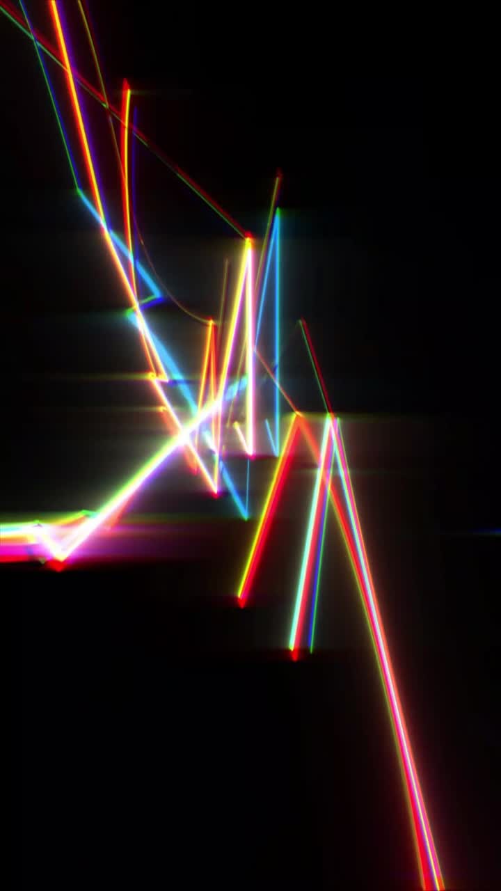 Tracce astratte di luci al neon colorate in movimento su sfondo nero