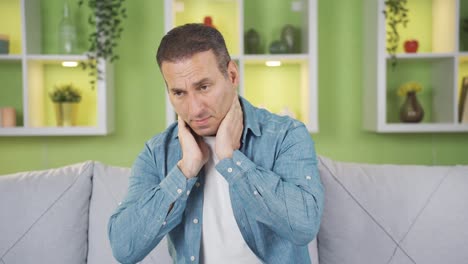 Portrait-of-nervous-and-stressed-man-at-home.