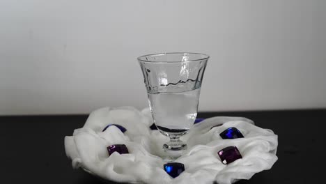 salpicaduras de agua helada