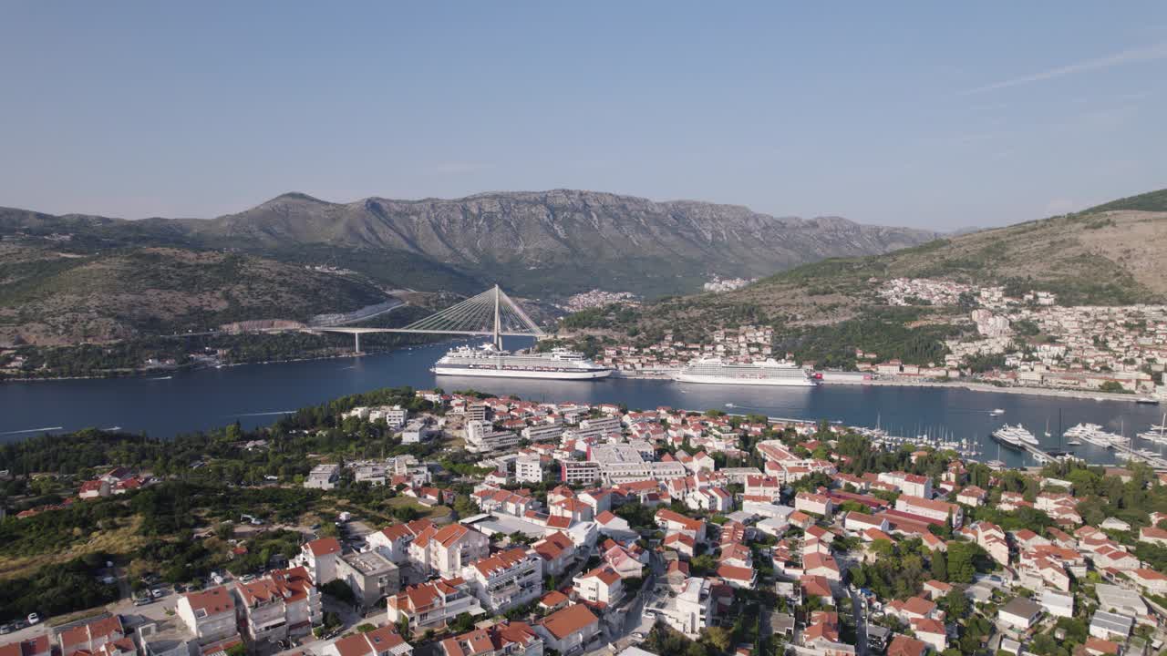 Croatia Aerial: Dubrovnik's Franjo Tuđman Bridge with moored cruise ships