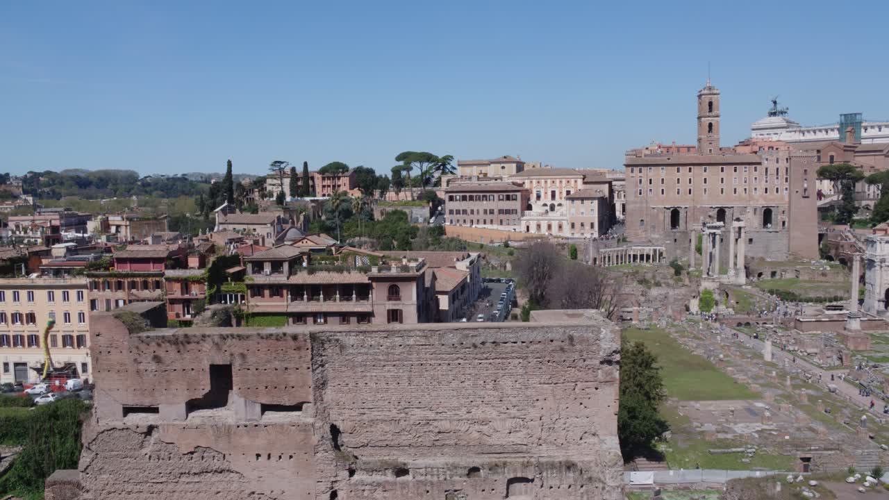 Vista aerea del Foro Romano e del Palatino a Roma, Italia