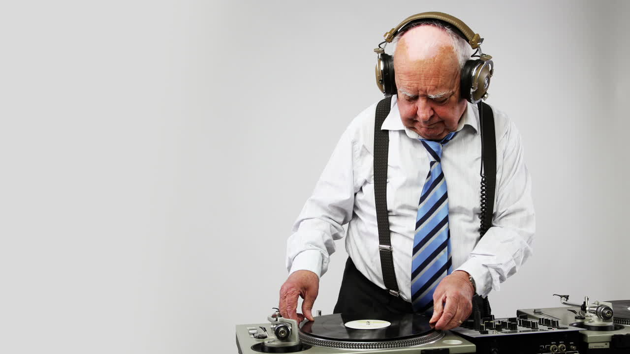 할아버지 디제이 08