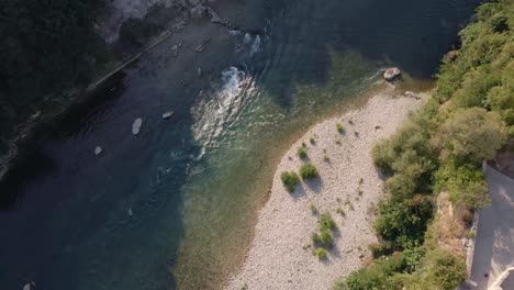 Birdseye-aerial-view-of-the-Neretva-River-in-Mostar