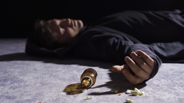 The psychopathic young man committed suicide and passed out.