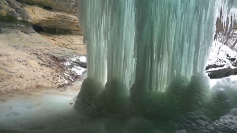 A-view-of-the-frozen-waterfall-at-Lasalle-Canyon-at-Starved-Rock-State-Park-in-Illinois