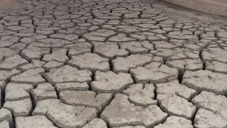 ausgetrocknetes becken