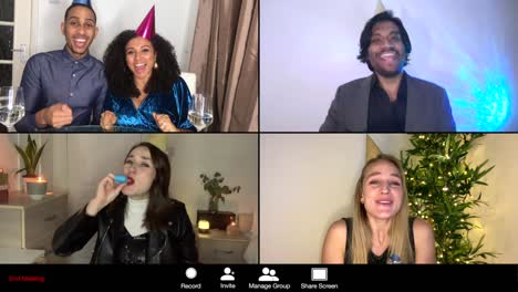 videollamada grupal de nochevieja con pantalla dividida en 4 direcciones entre amigos