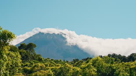 Zeitrafferaufnahme-Des-Mount-Pico-Auf-Den-Azoren,-Portugal