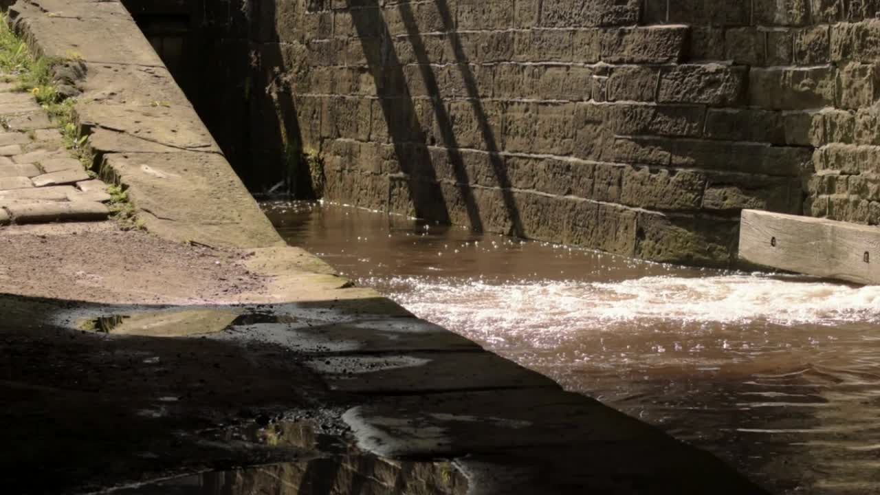 Canal locks filling with water