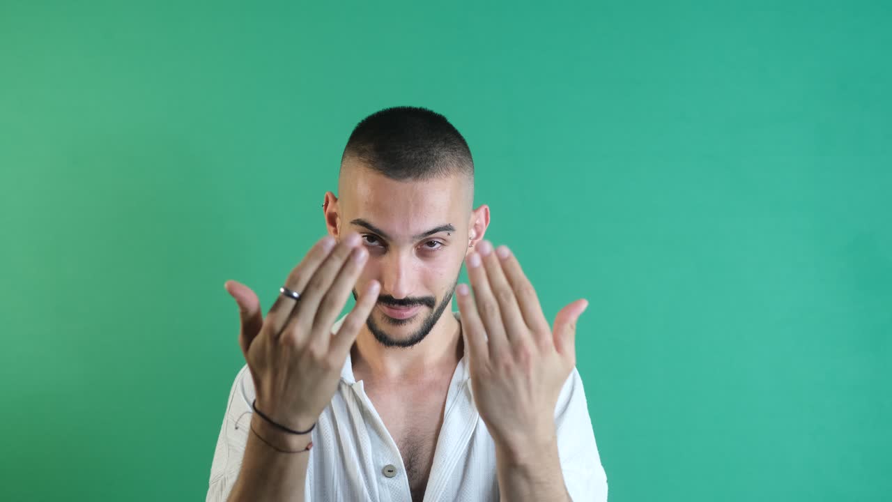 초대 얼굴 표정