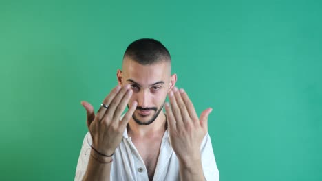 expresión facial de invitación