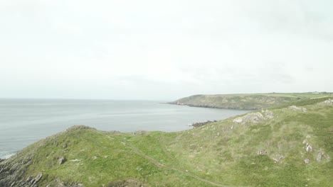 Rocky-Coastline-And-Ledge-Of-Ballycotton-Along-The-Celtic-Sea-In-Cork,-Ireland