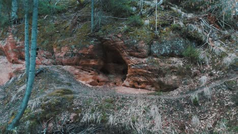 el sendero natural de cecilu en ieriki, letonia