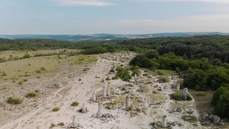 Toma-Aérea-De-Drones-De-Ruinas-Antiguas,-Bulgaria