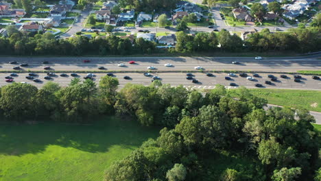 An-aerial-view-of-a-parkway-in-the-evening-at-rush-hour