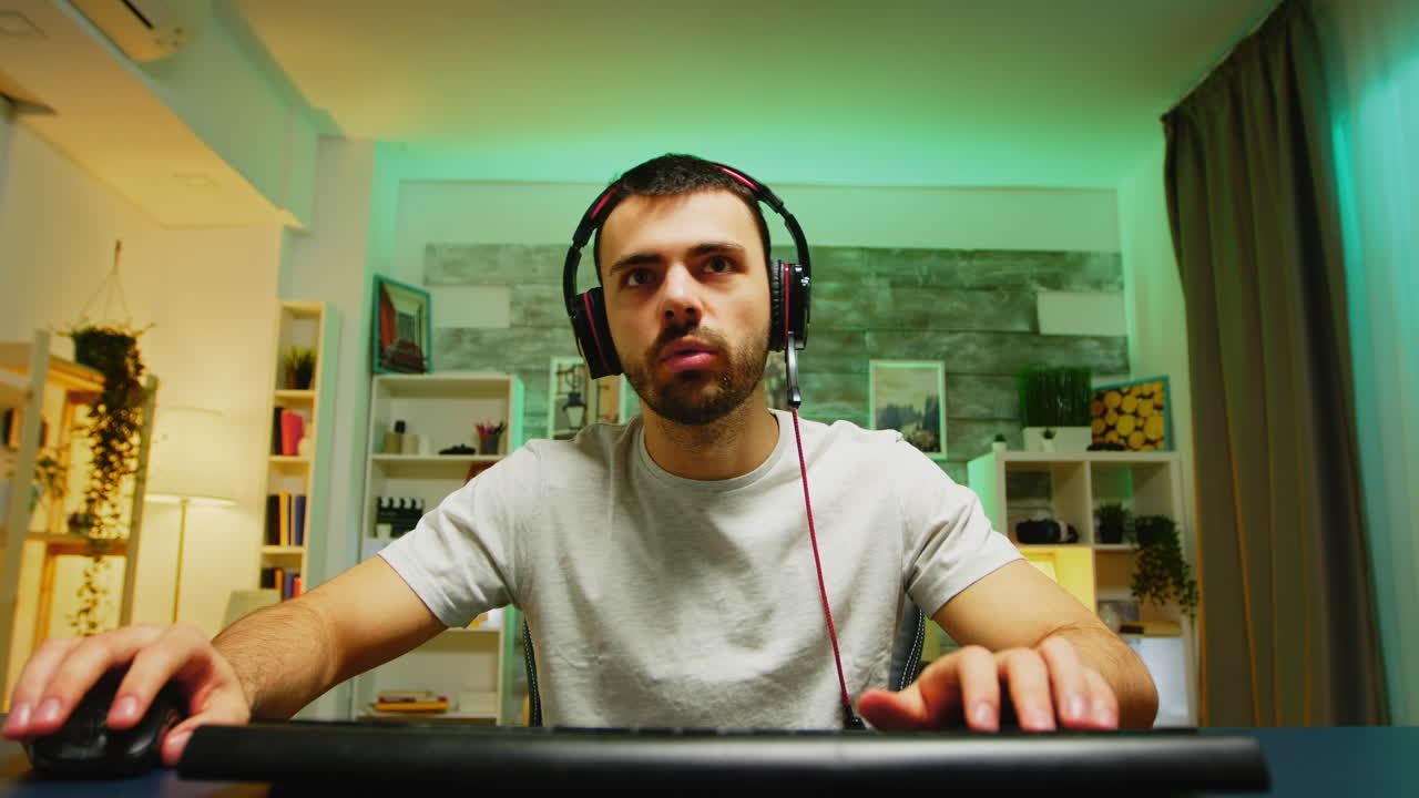 우승 후 흥분 된 프로 게이머의 pov