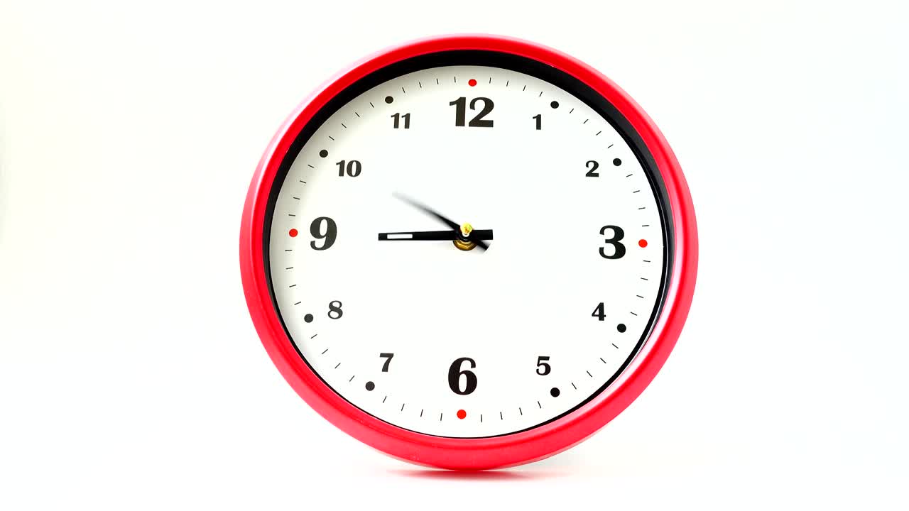 disparo de horas. lapso de tiempo. la manilla de la hora hace toda una revolución.