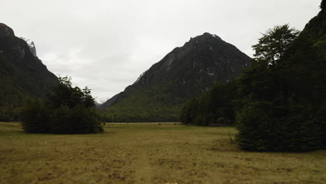 Flying-over-grassy-plains-towards-the-Dart-River-as-it-meanders-through-the-valley