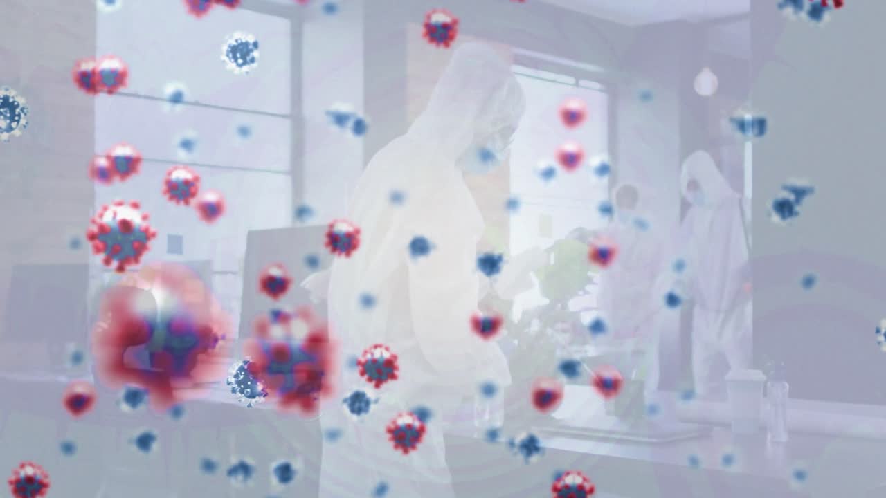 소독제를 사용하여 사무실을 청소하는 의료 종사자 그룹 위에 떠다니는 다수의 코로나19 세포