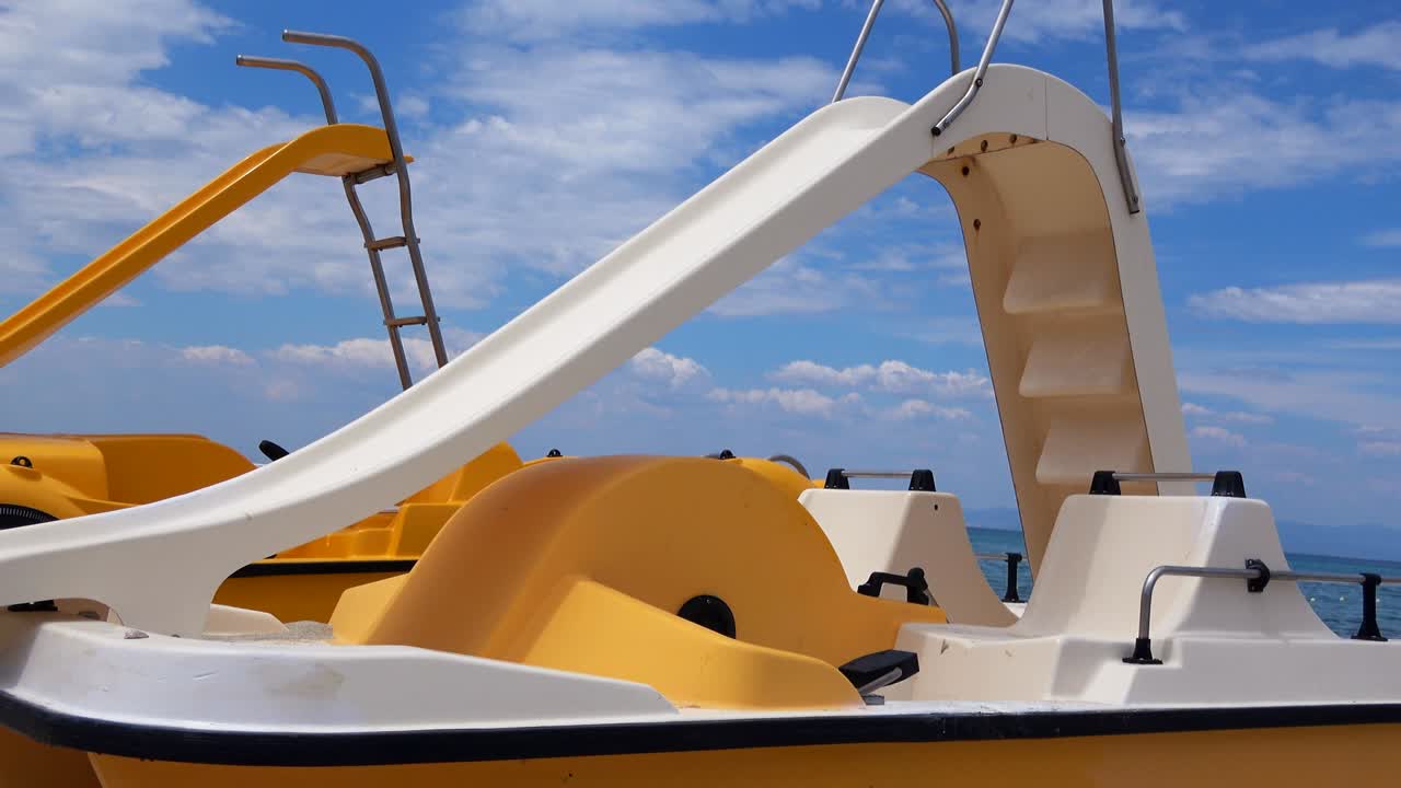 해변 스포츠 모터 보트