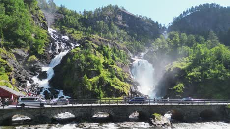 Latefossen-Waterfall-Cascade---Natural-Tourist-Attraction-in-Granvin,-Odda,-Norway,-Scandinavia