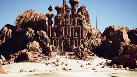 un edificio de aspecto muy extraño en el medio de un desierto