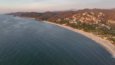 Sayulita,-Mexikos-Hauptstrand-Und-Stadt