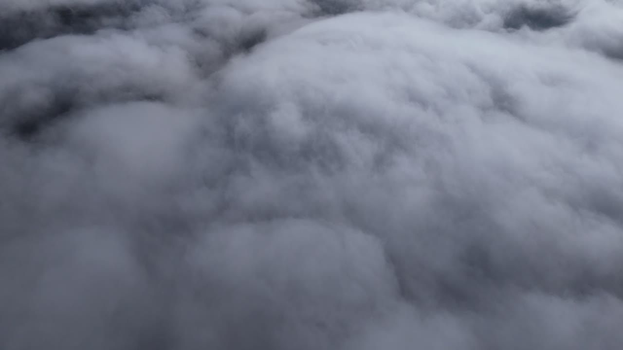 Low clouds in the Douro Valley