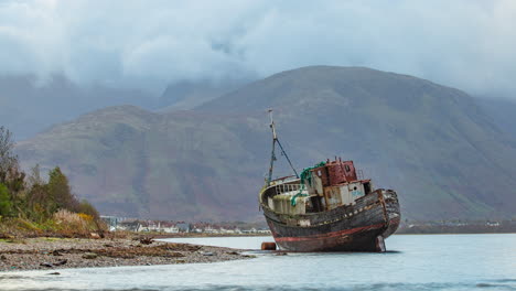 Schottische-Highlands-Zeitraffer-Corpach-Wrack-Mv-Dayspring-Clip-2-Nb:-Fotograf-In-Aufnahme