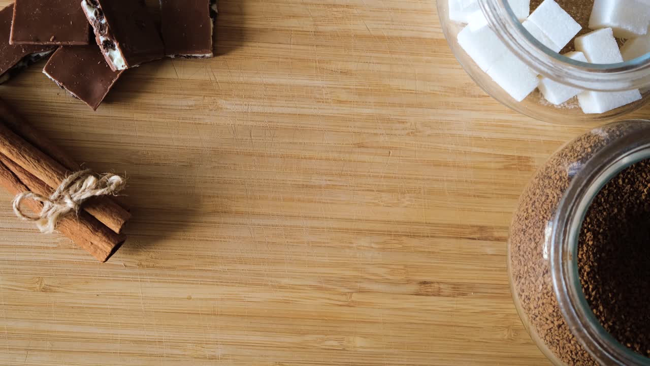 ingredientes para el café y los postres de chocolate