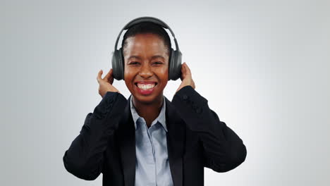 Black-woman,-business-and-headphones-with-dancing