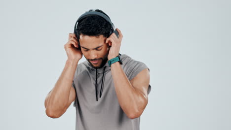 Athlete,-dance-and-listening-to-music