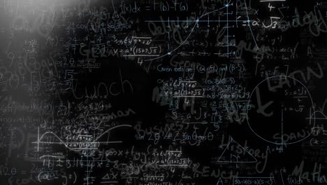 animación de ecuaciones matemáticas y punto de luz contra fondo de pizarra negra