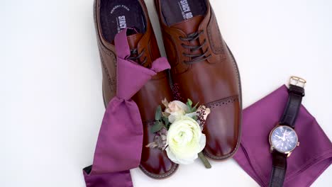 wedding day groom necessities before getting ready