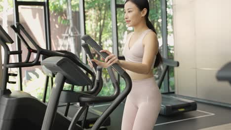 woman exercising on treadmill in a gym