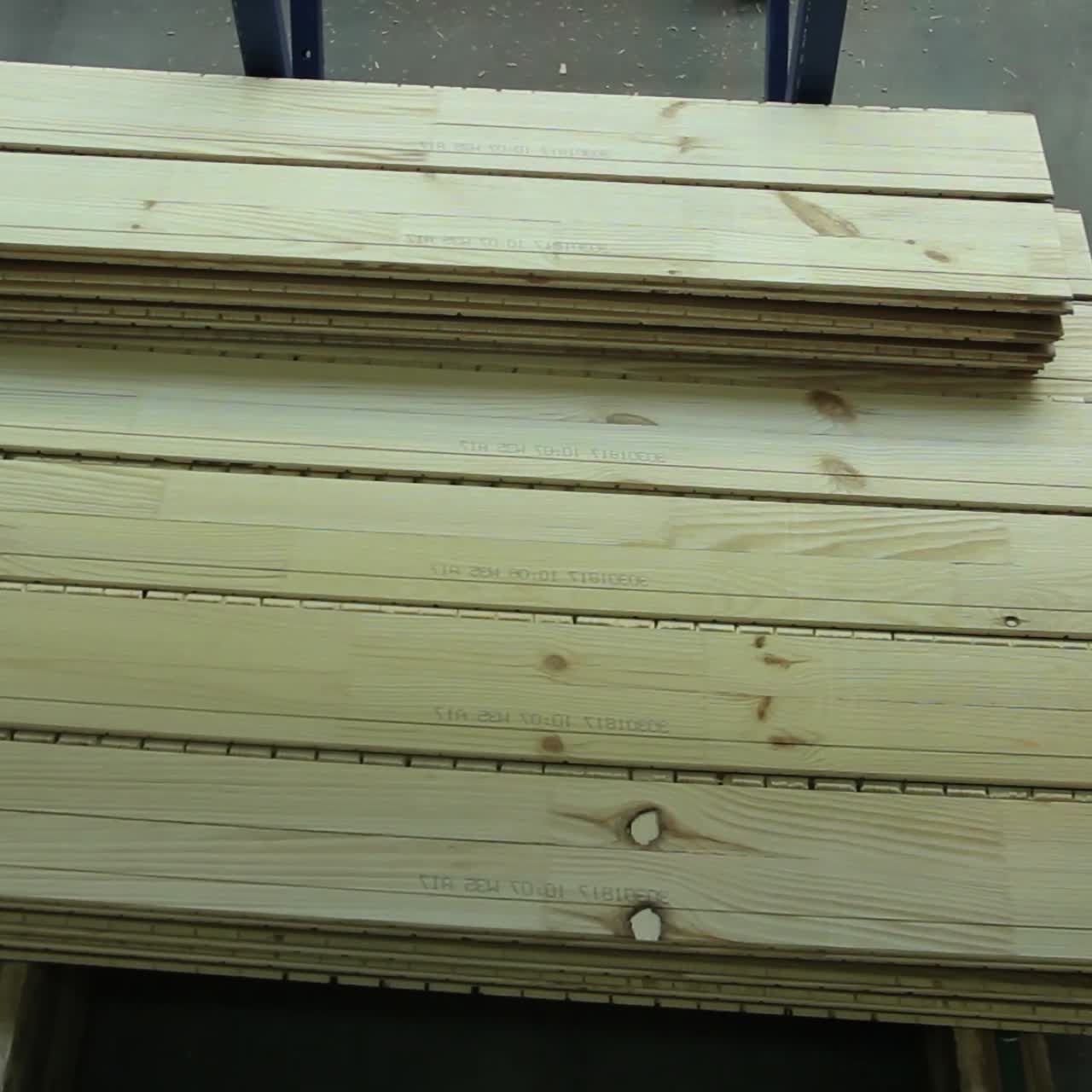 Officina di produzione parquet