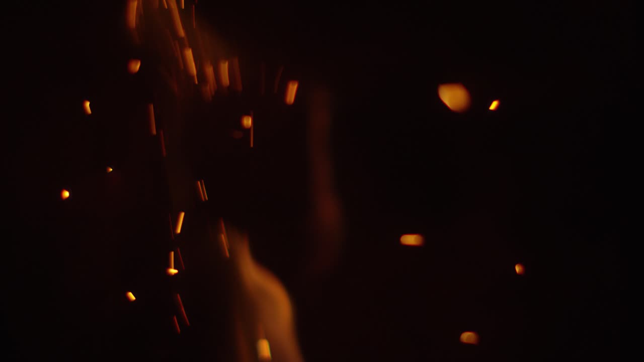 불꽃과 불꽃 슬로우 모션 4k 01