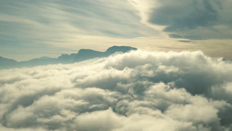 las nubes saben lo que es ser verdaderamente libre