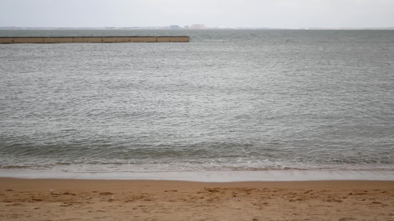 пляж морской песок с океанской волной удар побережье берег