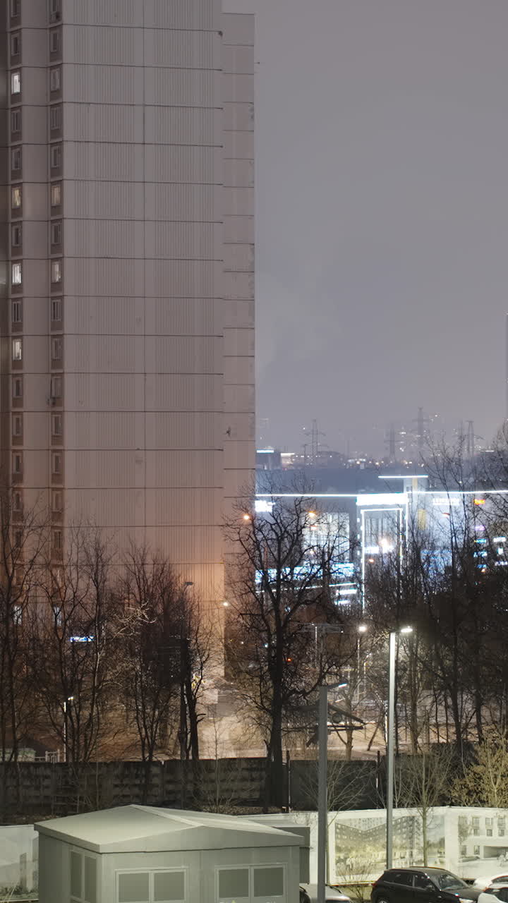El paisaje nocturno urbano.
