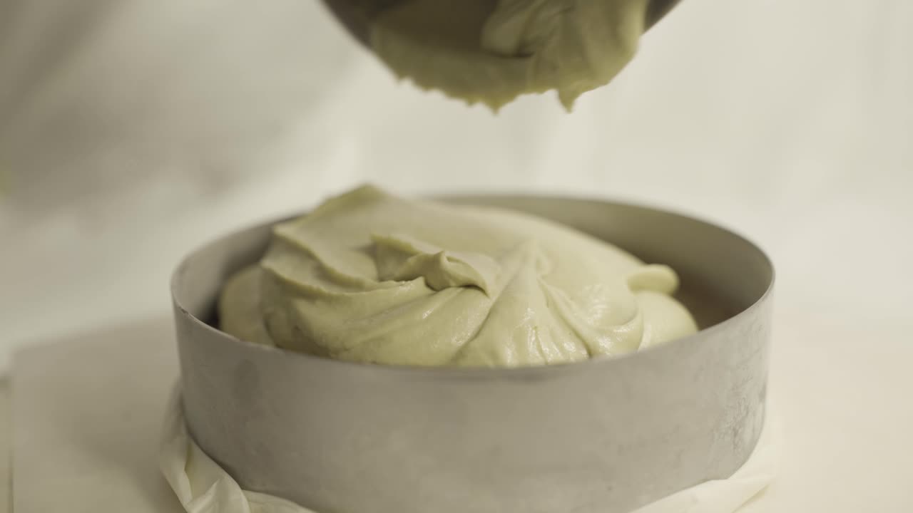 una hermosa vista de la elaboración de pasteles