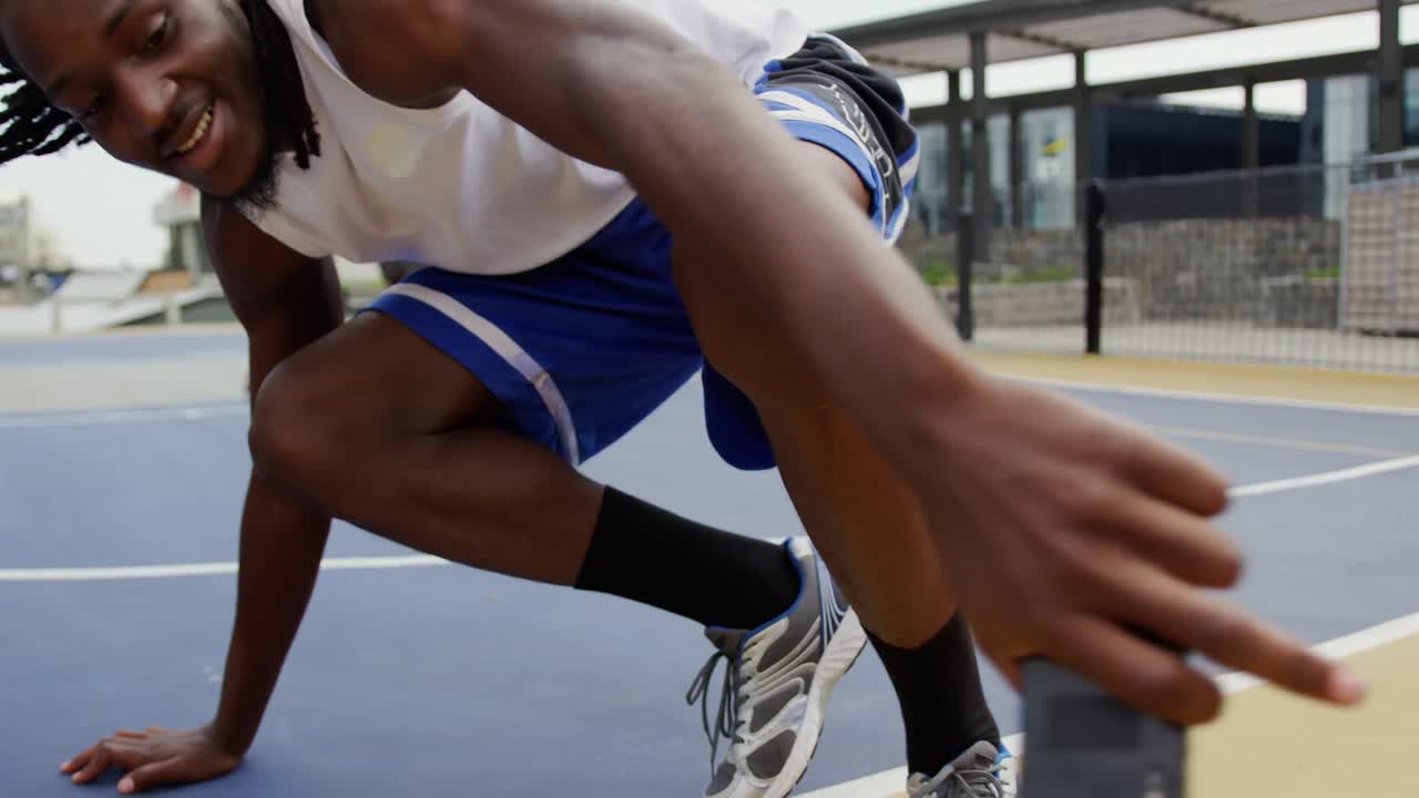 Basketball players playing basketball 4k