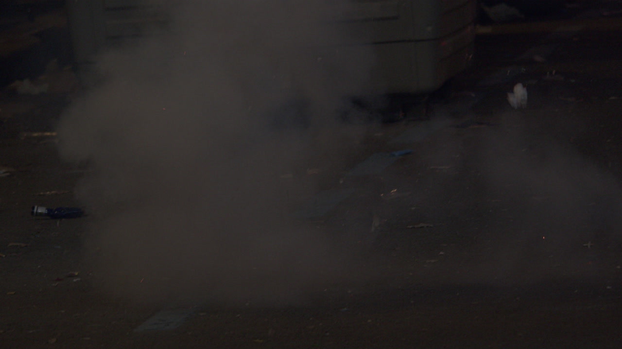 взрывы фейерверков на улицах валенсии