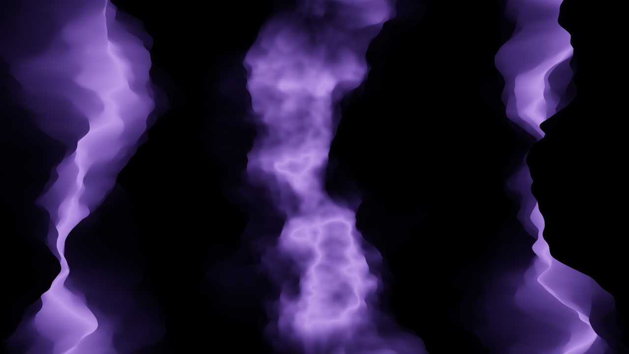 보라색 번개가 어 ⁇  속에서  ⁇ 습니다.