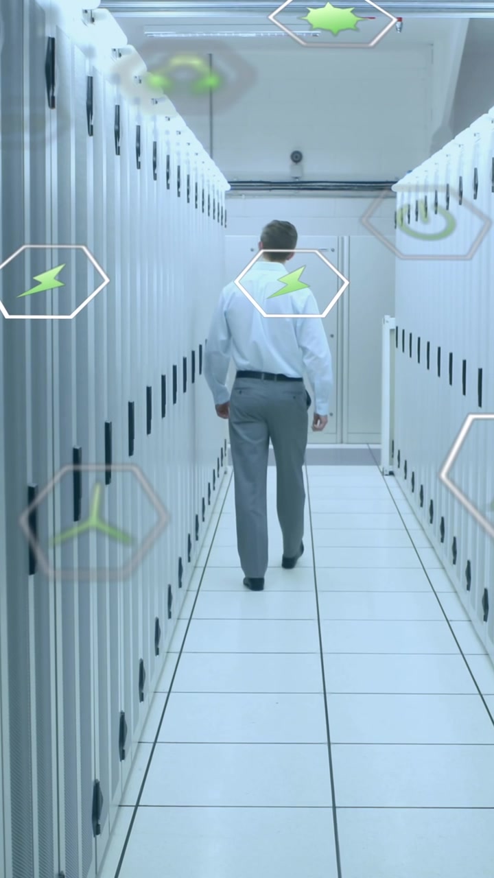 Animazione di icone in caduta su una sala server
